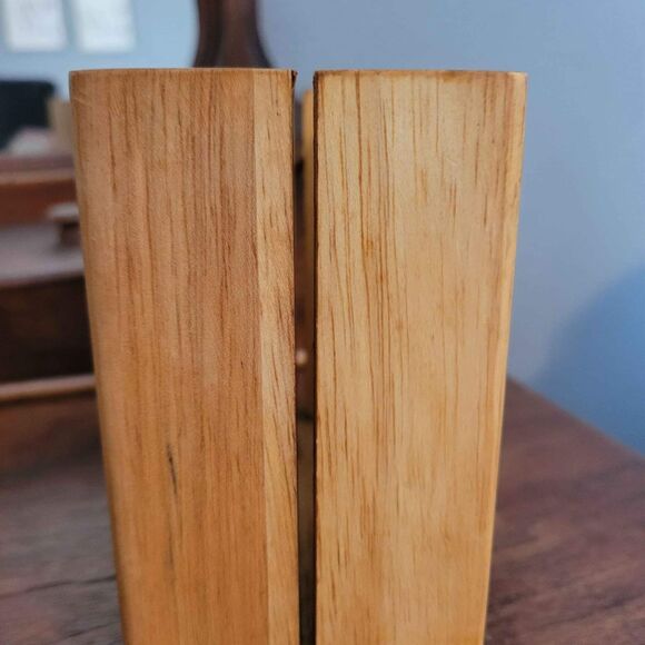 The Bagel Slicer Wood Great Lakes Design - Picture 2 of 7